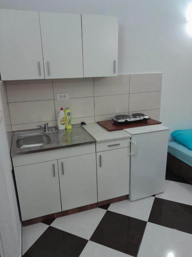 Apartments Neda Sutomore Εξωτερικό φωτογραφία